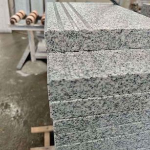 南昌芝麻白楼梯踏步